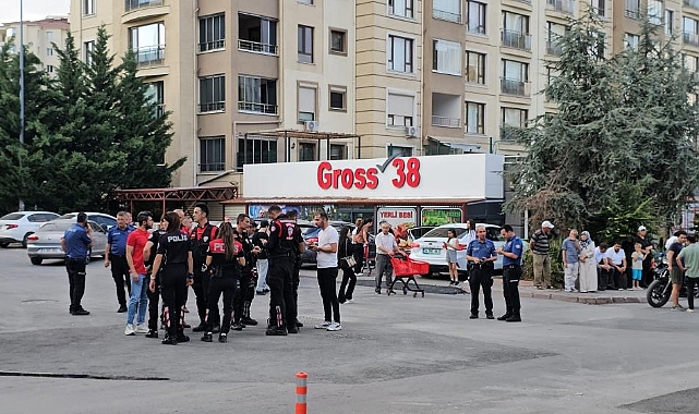 Yunus Ekibi Trafik Kazası Geçirdi: 2 Polis Yaralandı