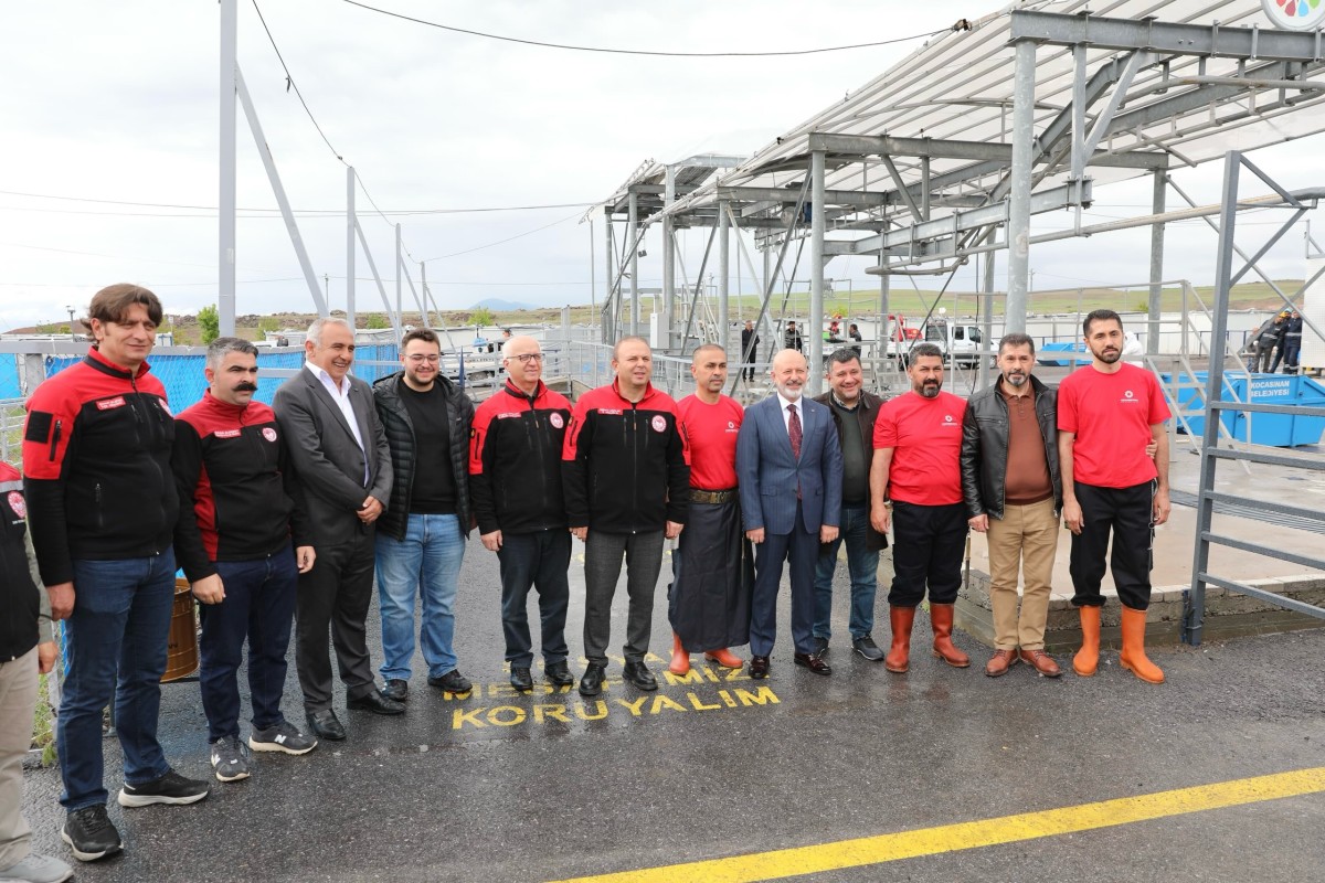 Başkan Çolakbayrakdar, “Kurban Hizmetimizle Türkiye’de Sayılı Belediyeler Arasındayız”