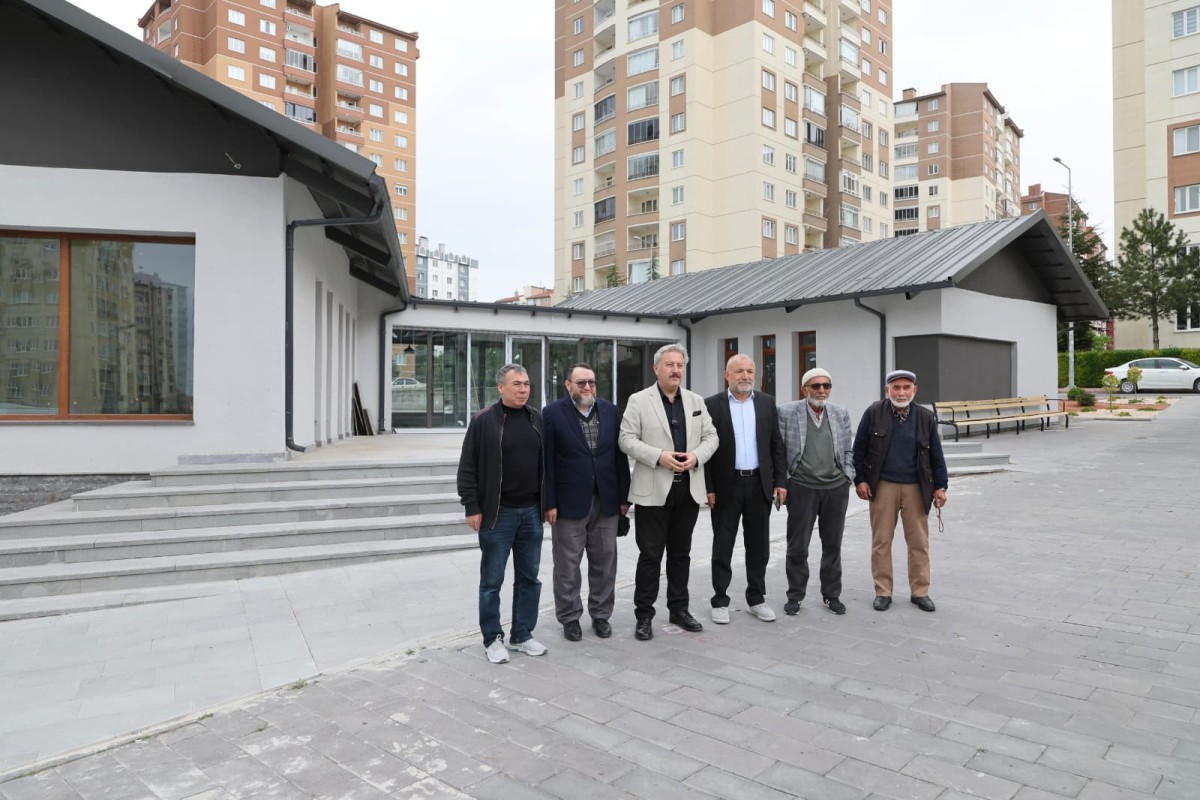 Melikgazi’nin Sosyal Tesisi Genç ve Yaşlıları Bir Araya Getirecek