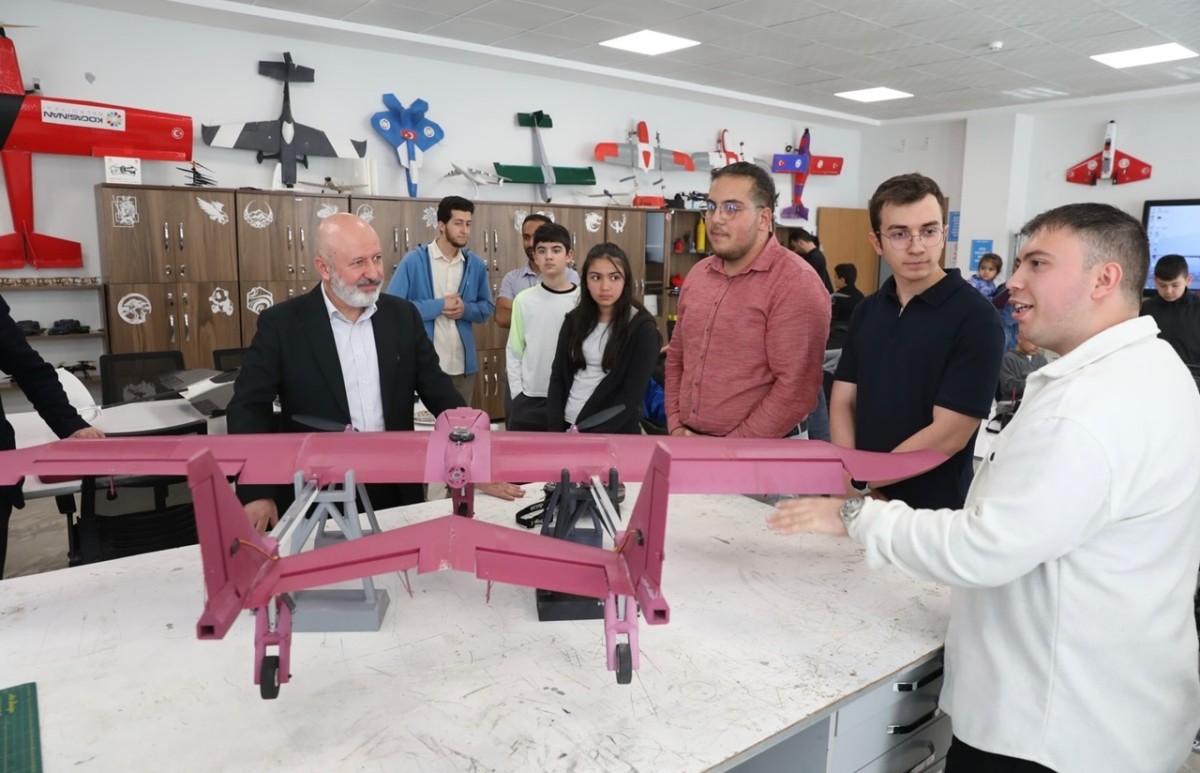 Avrupalı Öğrenciler, Kocasinan İnovasyon Merkezi’ne Hayran Kaldı