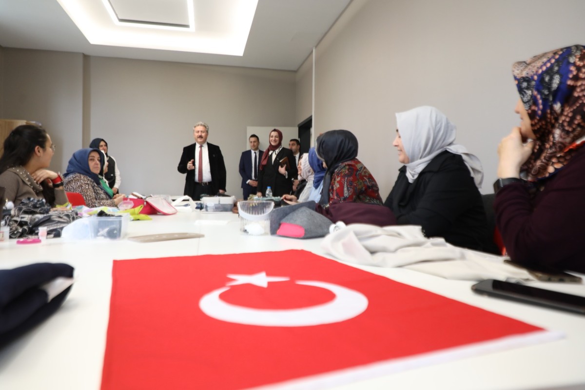 Melikgazi Belediyesi Gülük Sosyal Yaşam Merkezi Tanıtım Günleri Başlıyor