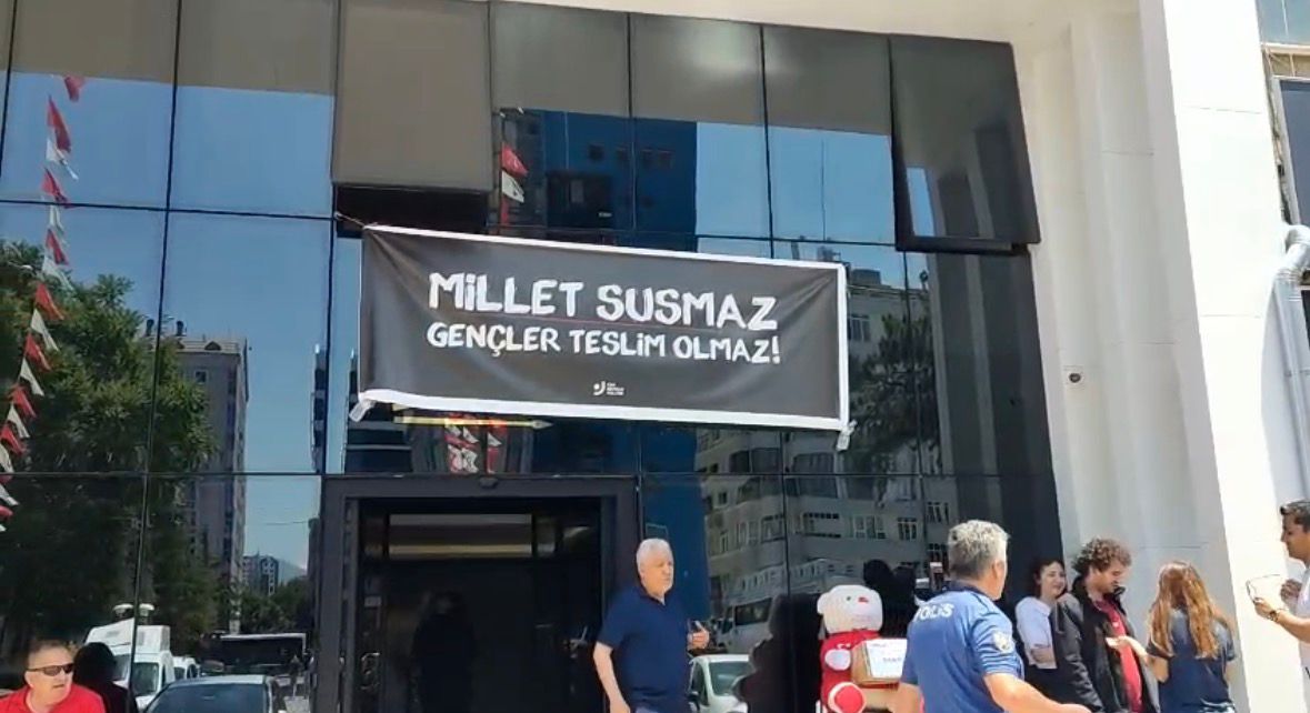 Kayseri’de CHP İl Başkanlığı’nda Gerginlik