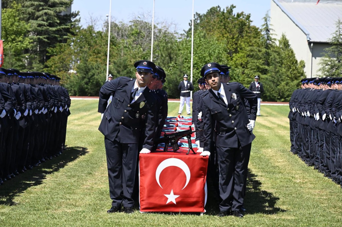 Kayseri POMEM’de 411 Polis Adayı Mezun Oldu