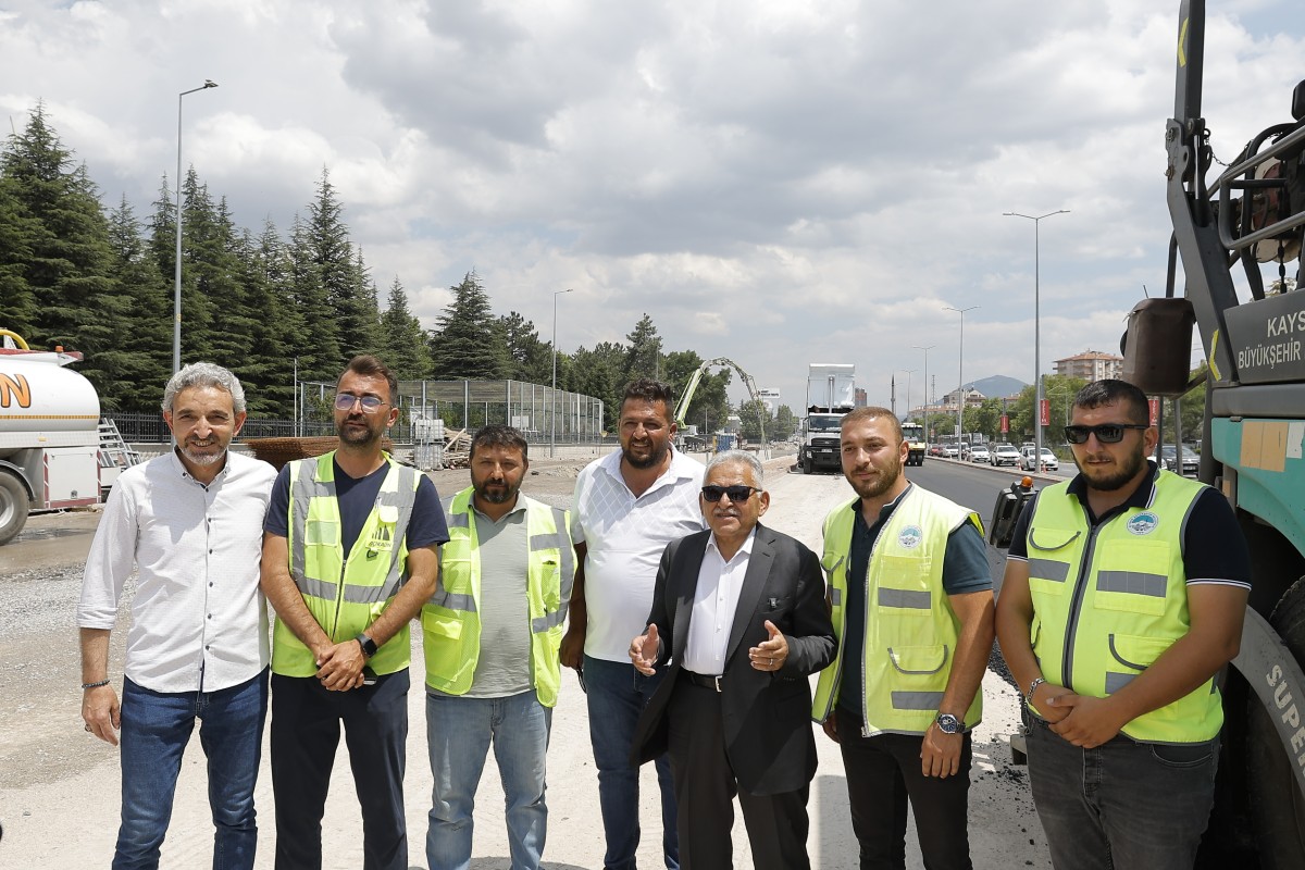 Başkan Büyükkılıç, DSİ-Yeni Sanayi Katlı Kavşağı’nı İnceledi