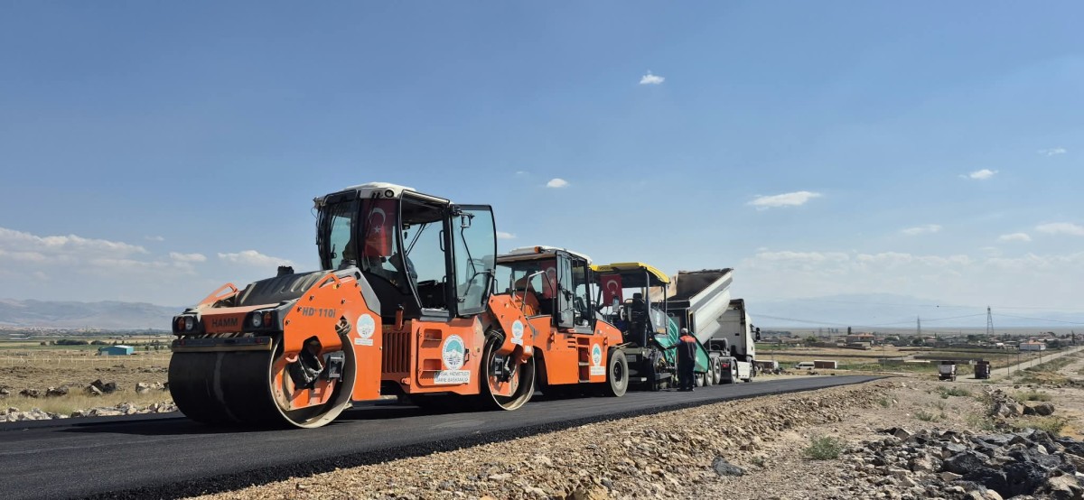 Büyükşehir’den Develi’ye 150 Milyon TL’lik Asfalt Yatırımı